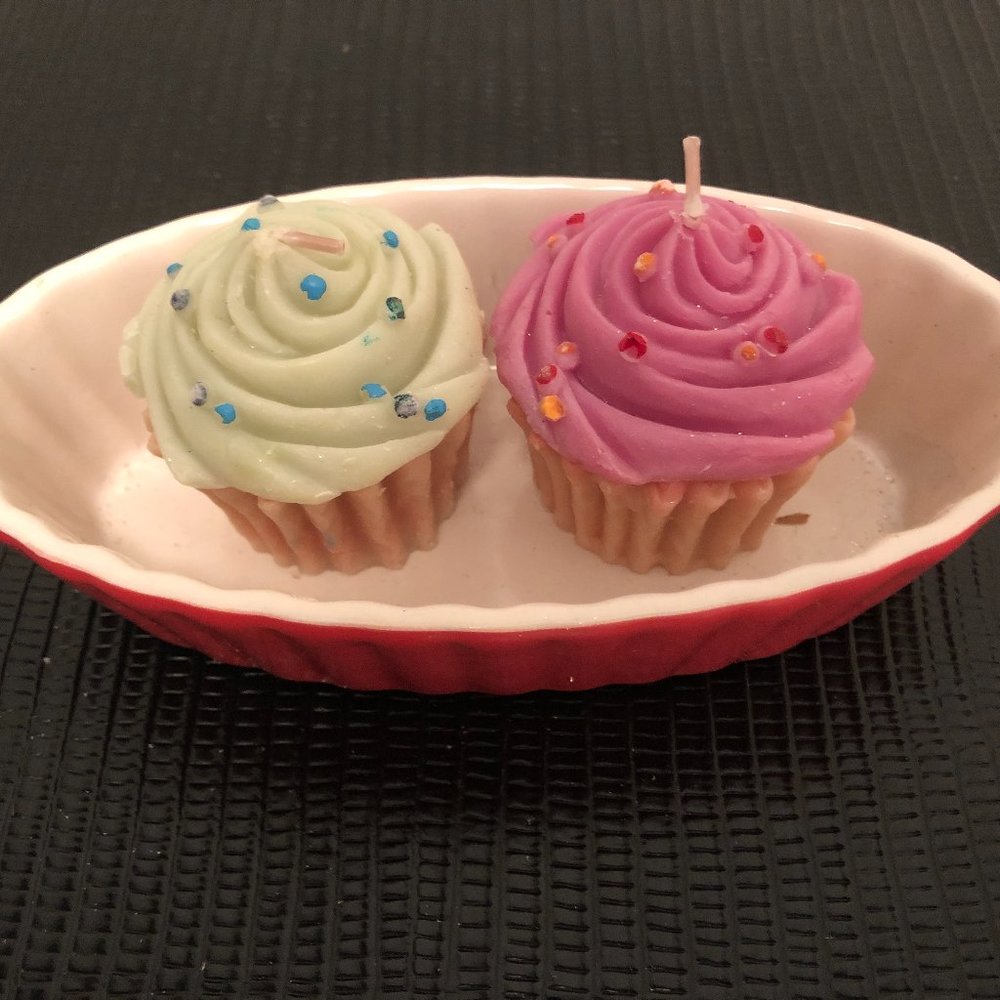 Cupcake Candles in Oval Ramekin
